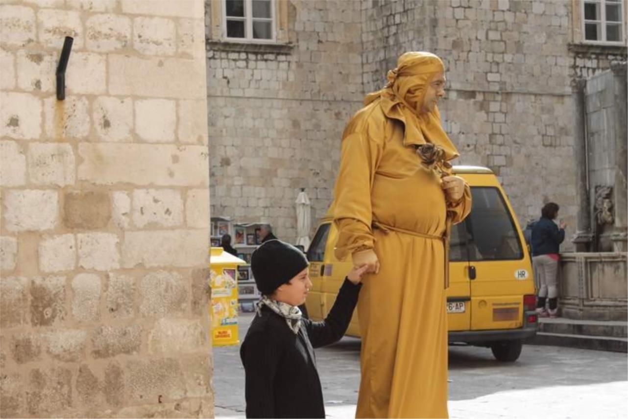 Stradun turisti 0