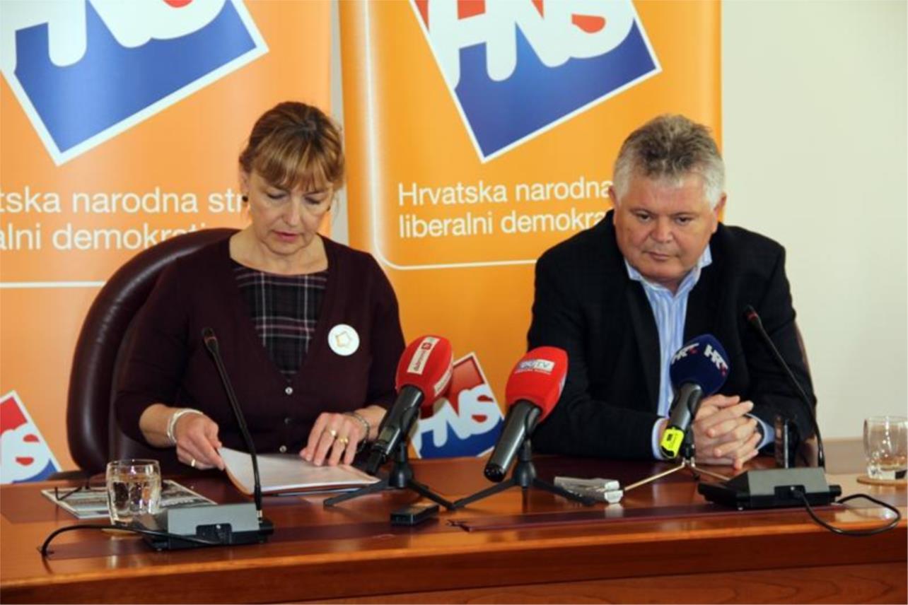 Andro Vlahušić Vesna Pusić HNS 0