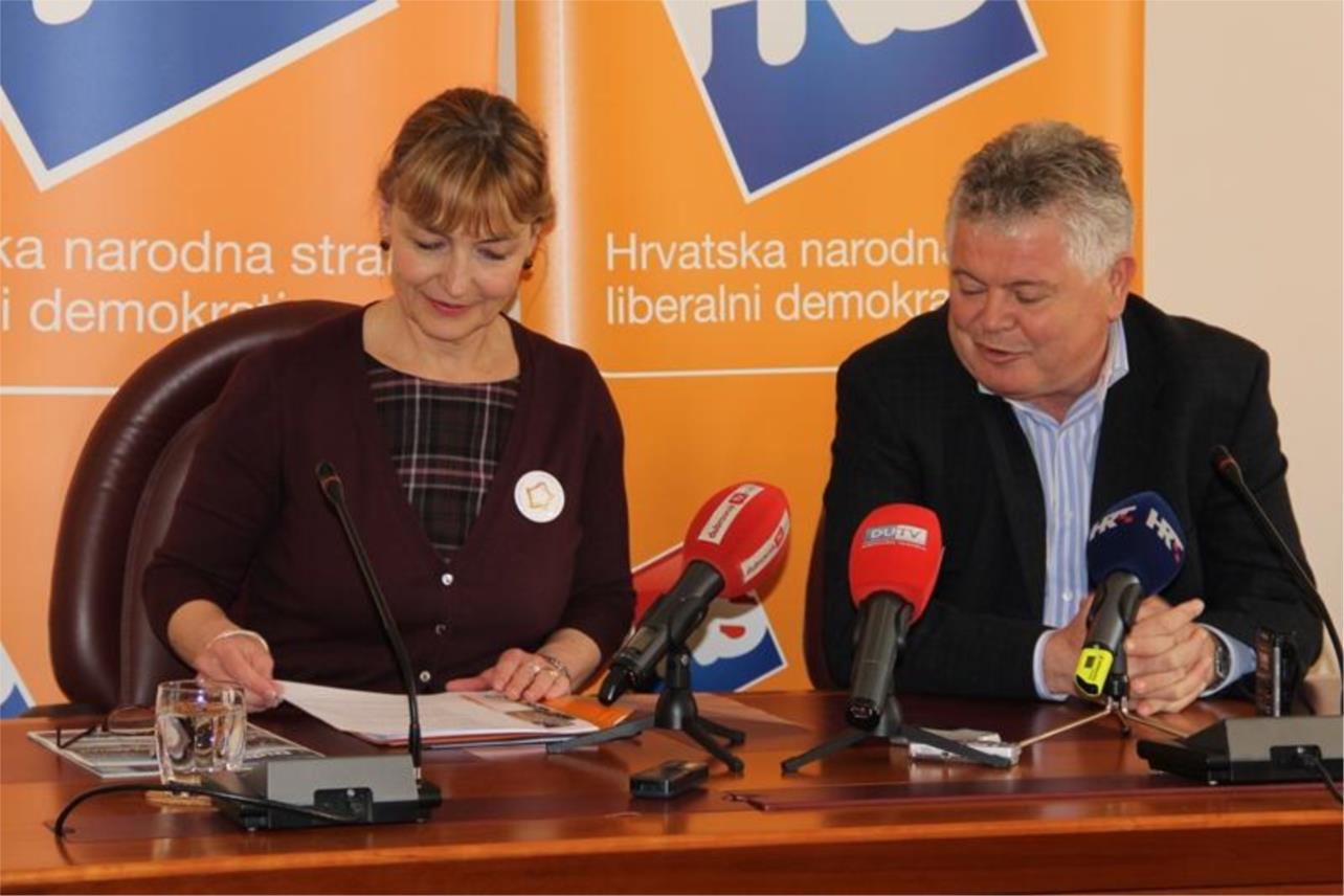 Andro Vlahušić Vesna Pusić HNS 0