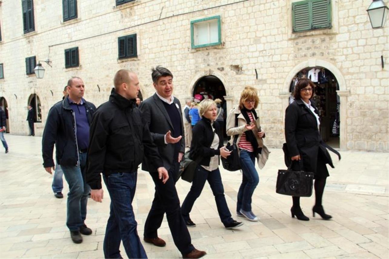 PREDIZBORNI SKUP SDP-a, HNS-a i HSU-u 0
