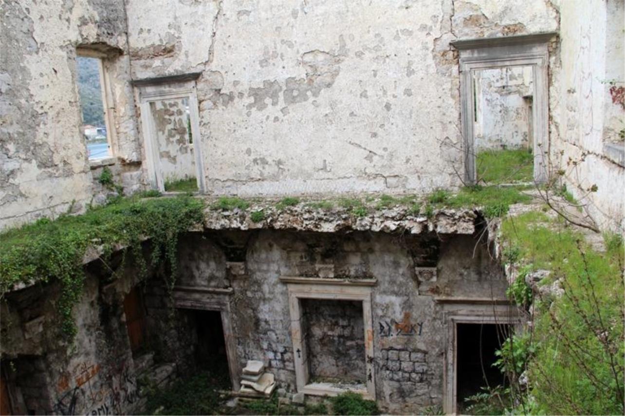 Ljetnikovac Lazarević 0