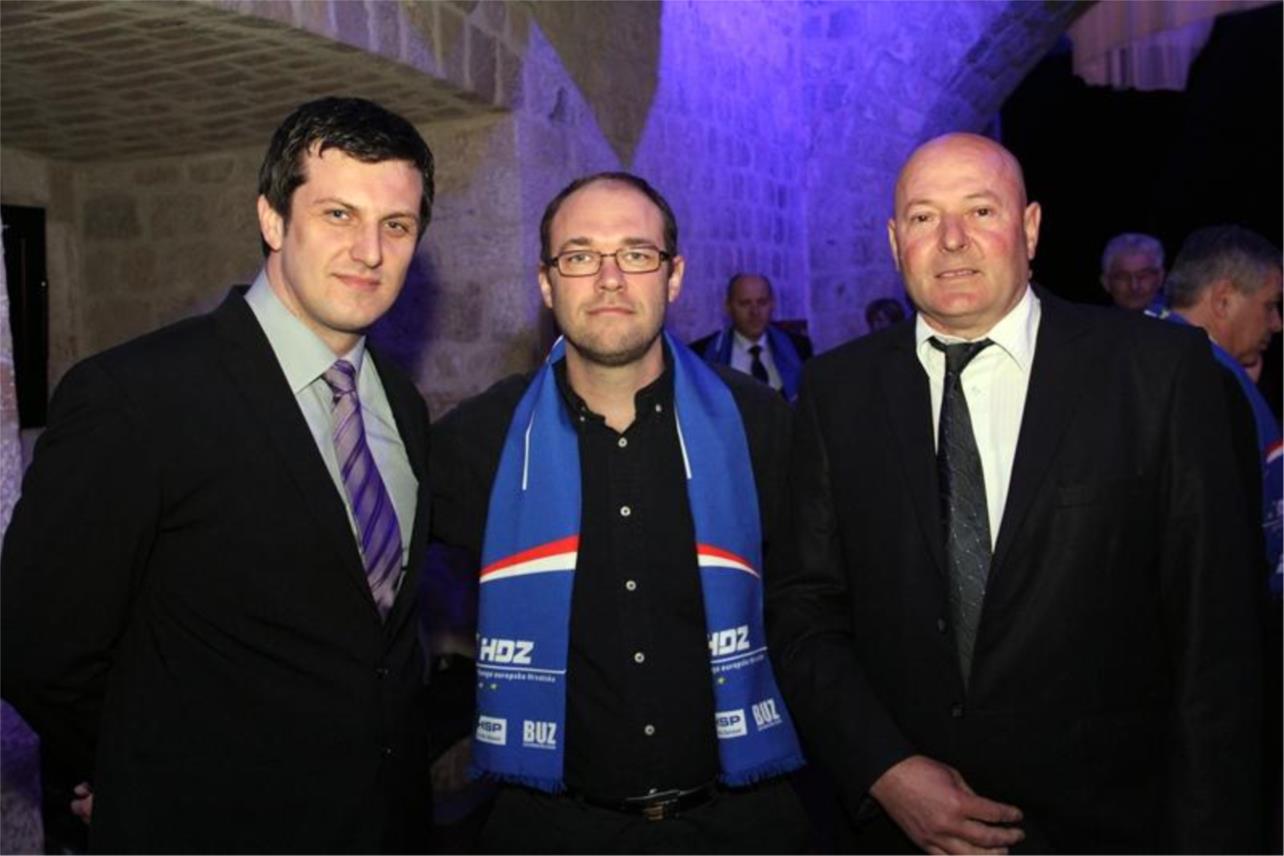 HDZ Revelin  0
