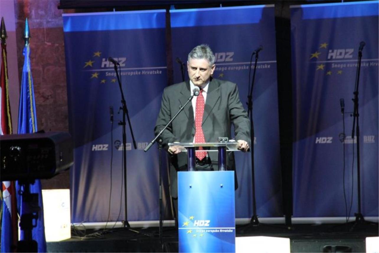 HDZ Revelin  0
