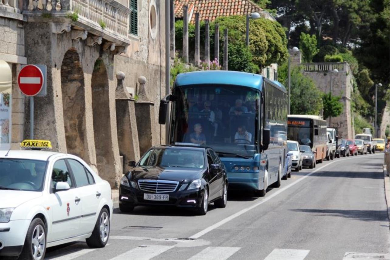 Gužva Dubrovnik  0