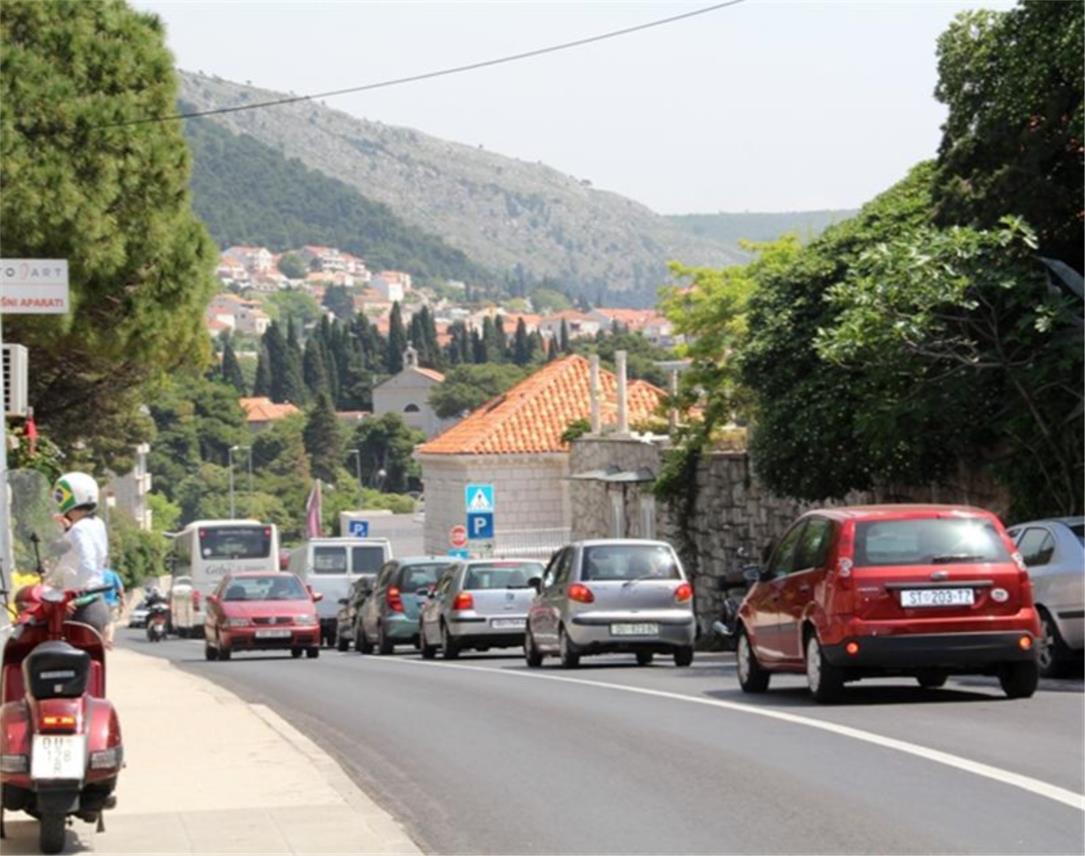 Gužva Dubrovnik  0
