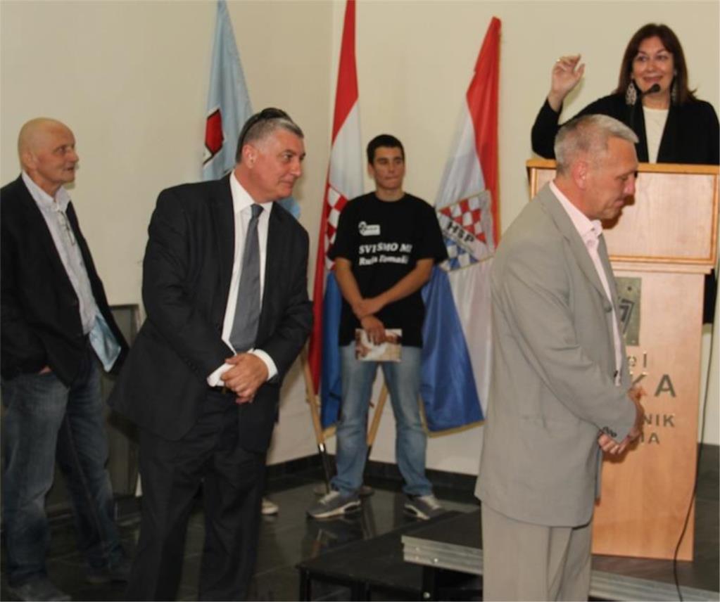 HDZ 0