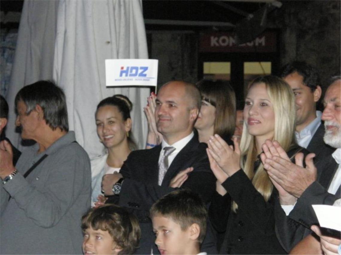 Predizborni skup koalicije HDZ-HSP AS-HSLS 0
