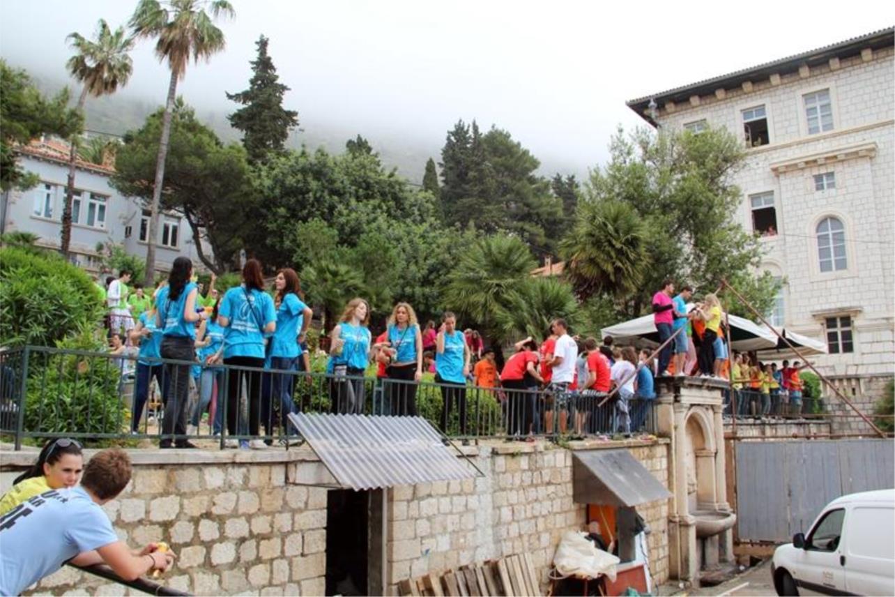 Gimnazija Dubrovnik  0
