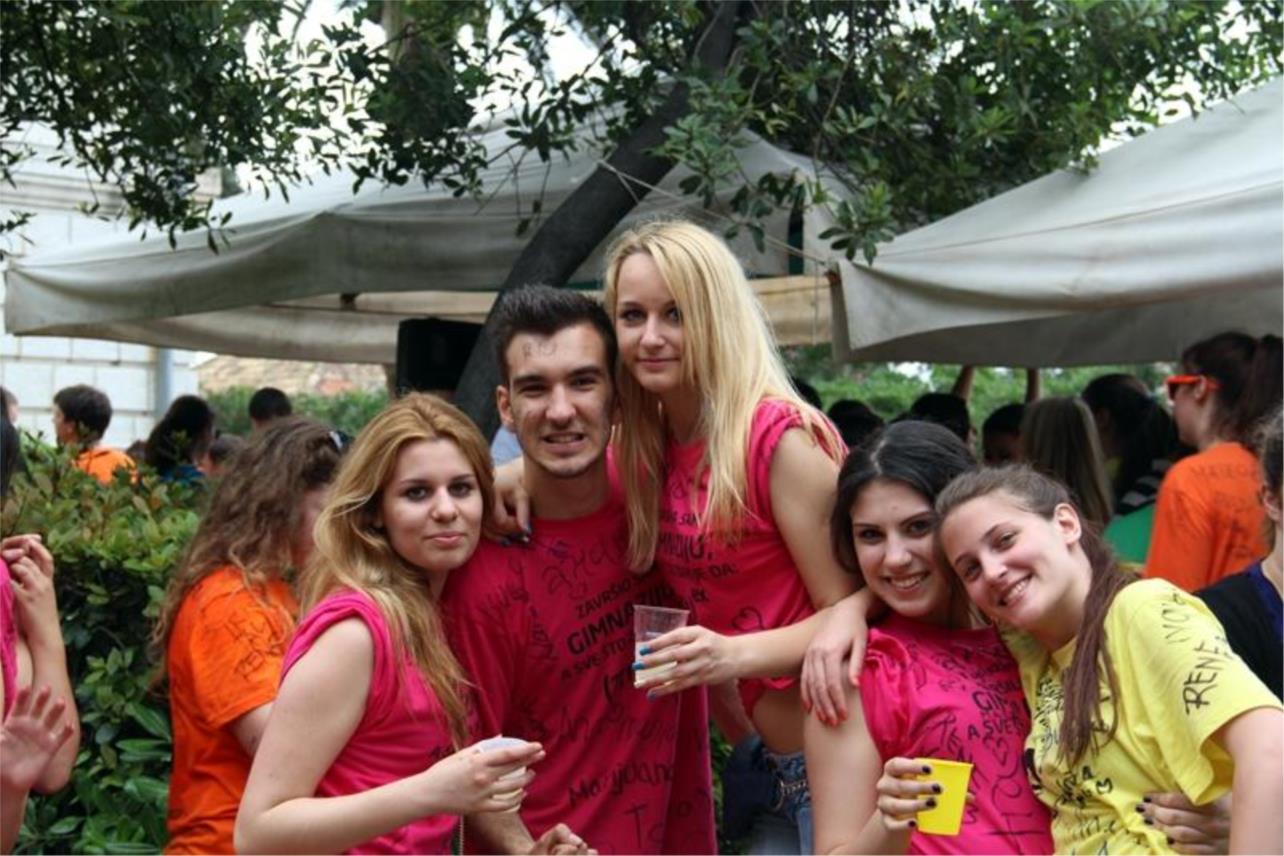 Gimnazija Dubrovnik  0