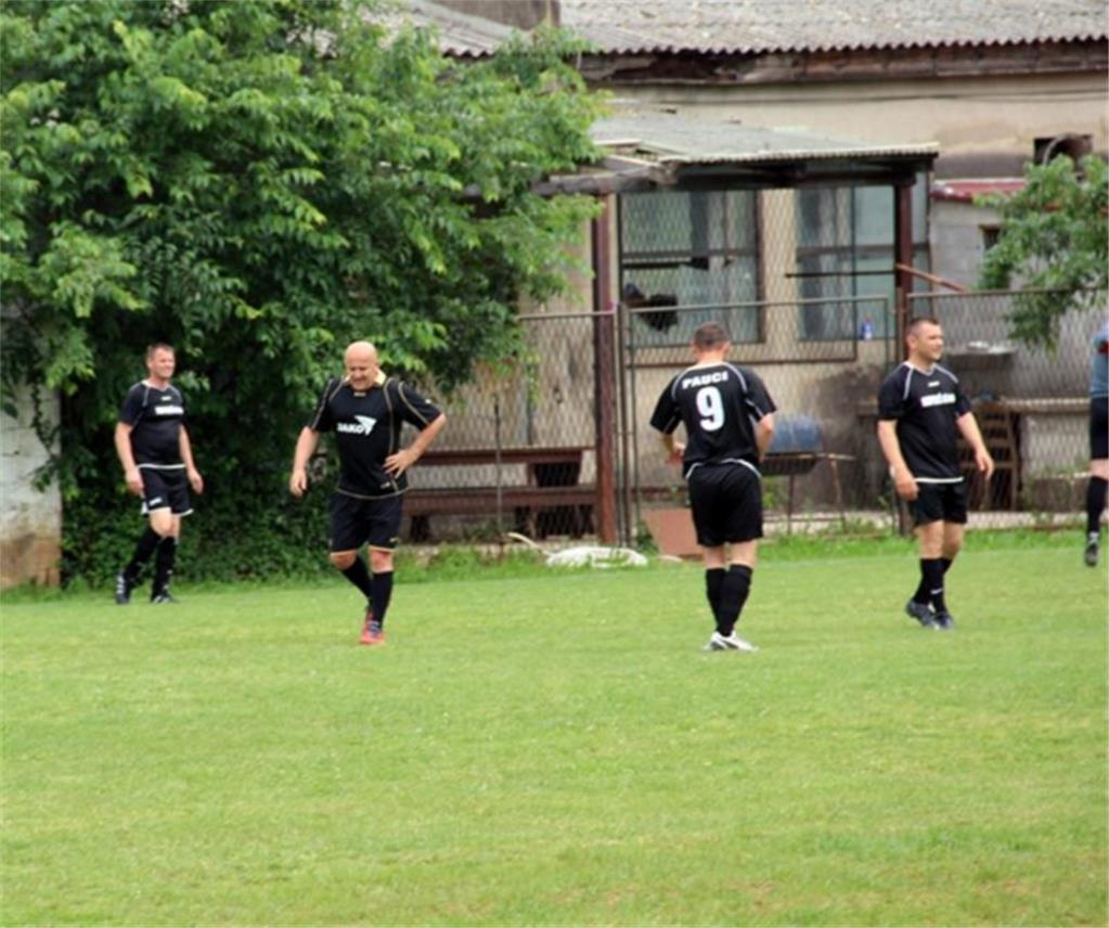 Nogomet veterani Split i Dubrovnik  0