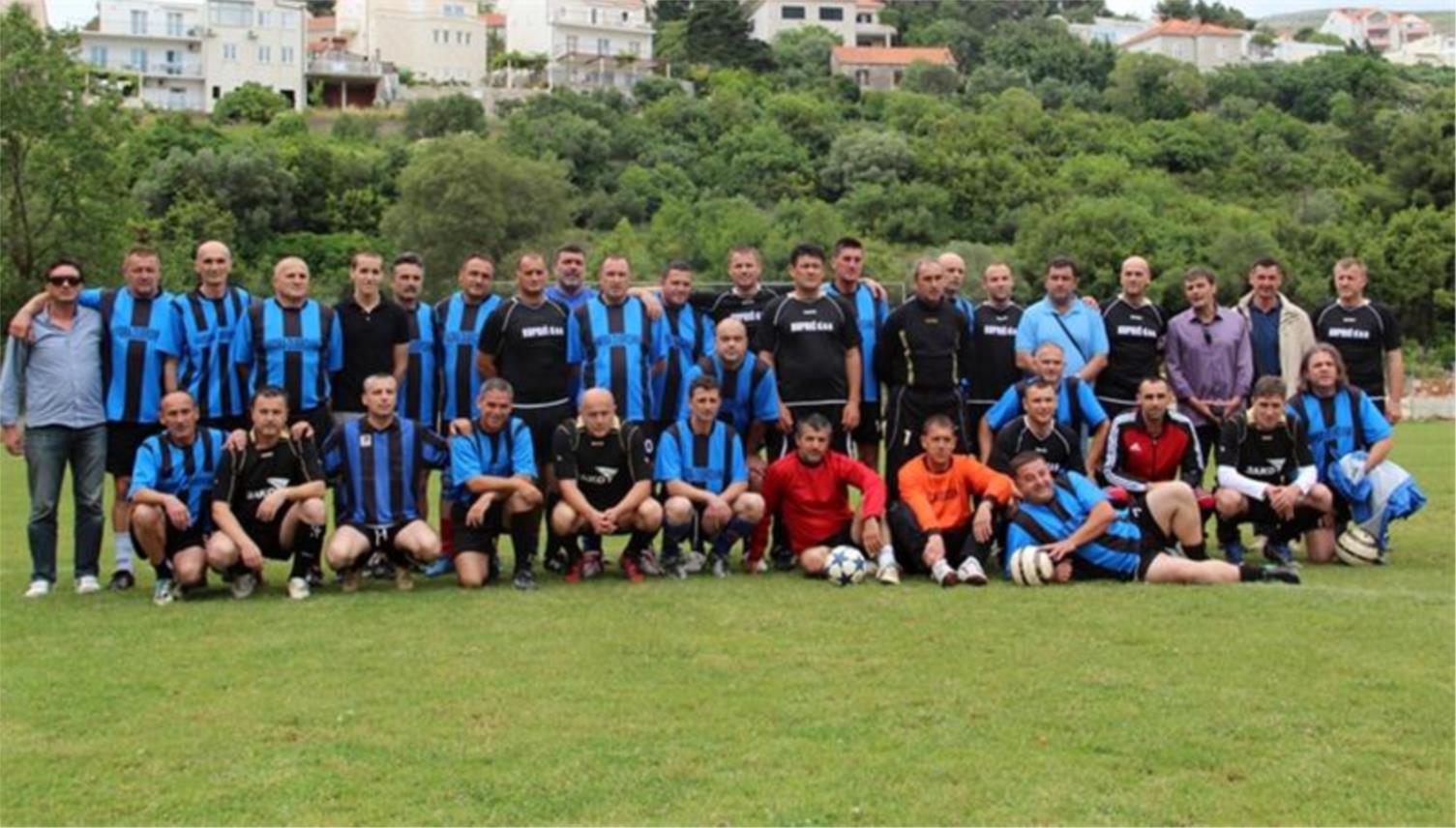 Nogomet veterani Split i Dubrovnik  0