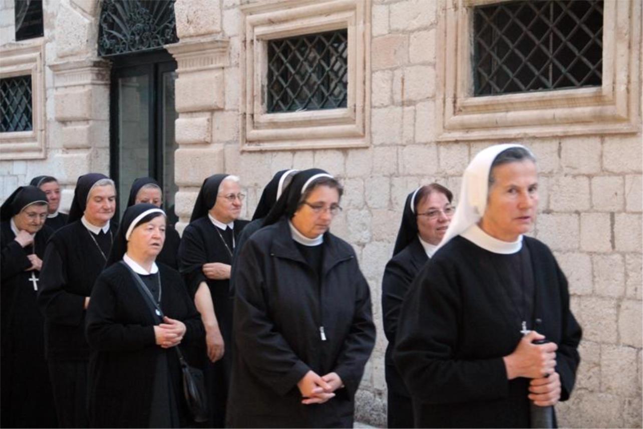Tijelovo procesija  0