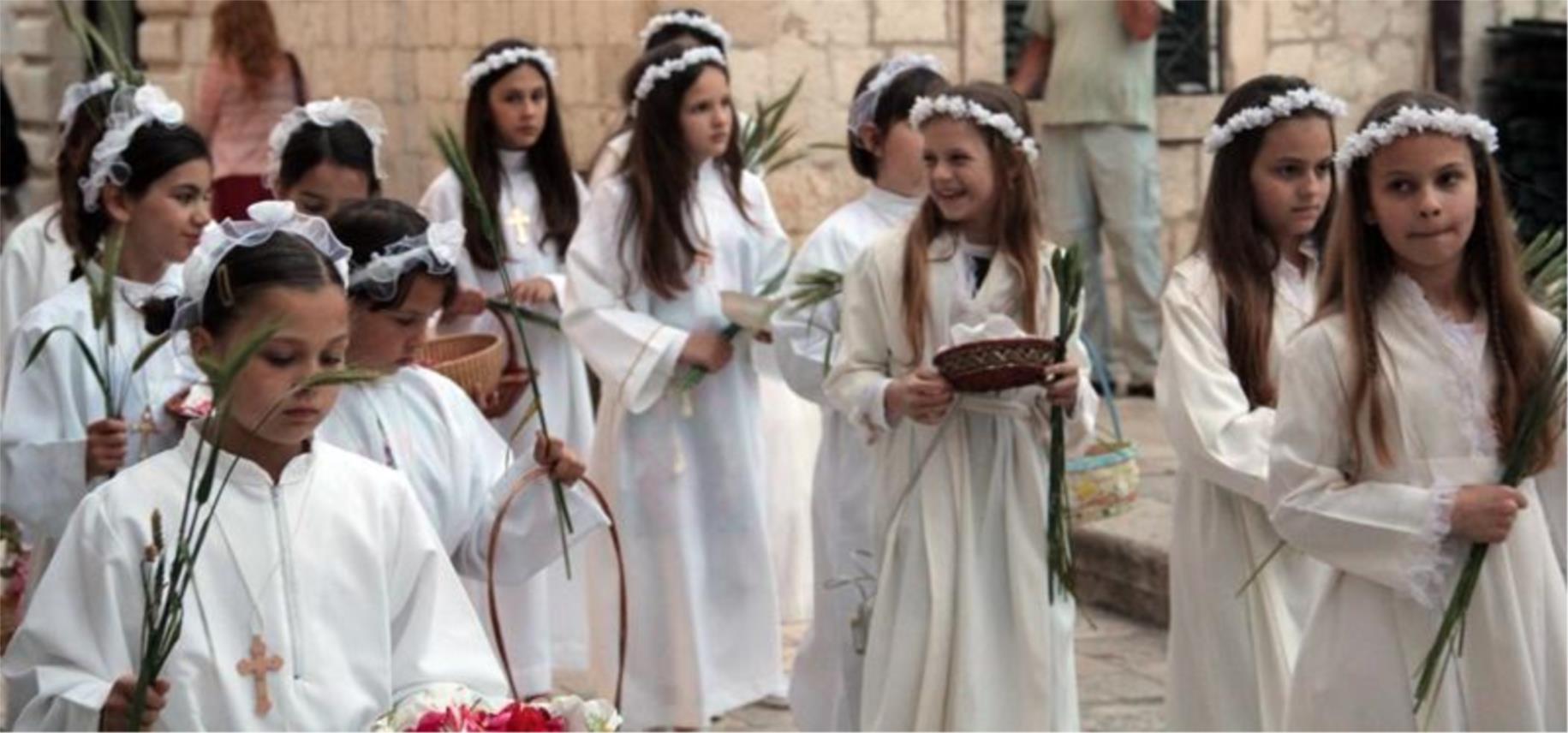 Tijelovo procesija  0