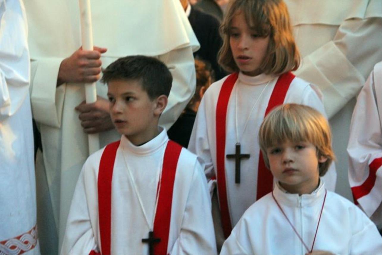 Tijelovo procesija  0