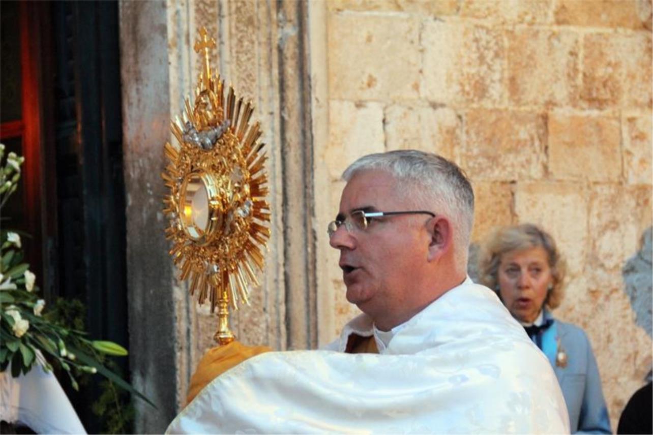 Tijelovo procesija  0