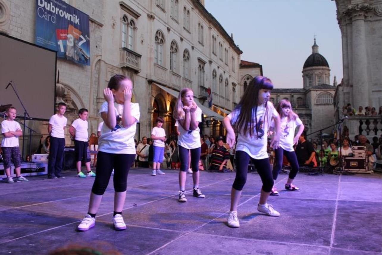 Koncert grupe Silente povodom zadnjeg dana škole 0