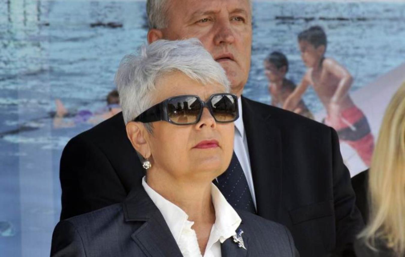 Jadranka Kosor sa sunčanim naočalama