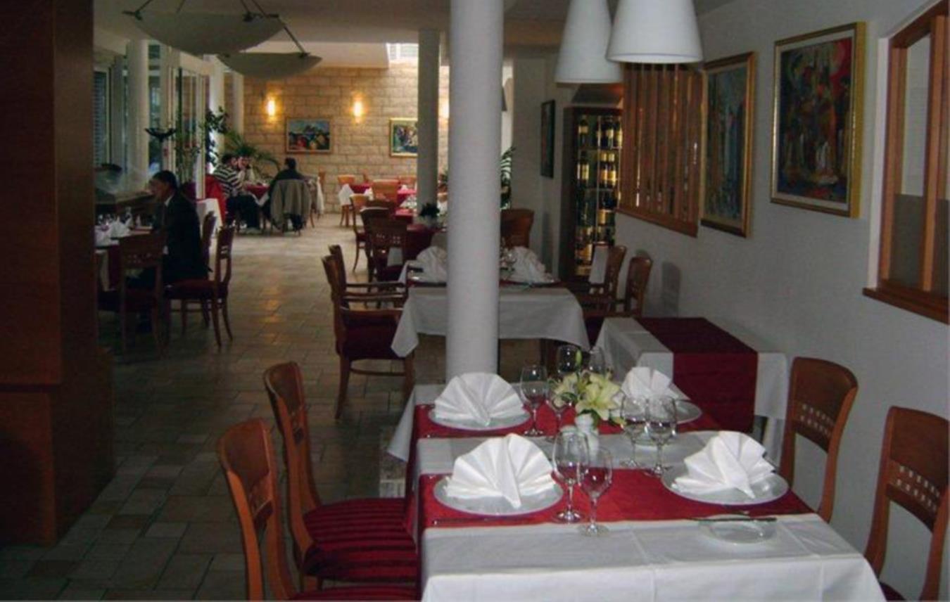 Taverna Nostromo