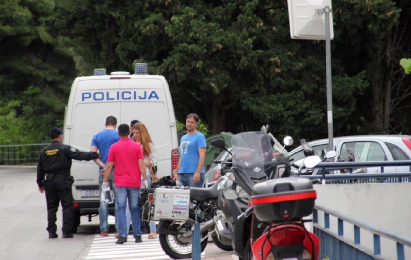 Duge cijevi uhićenja 0