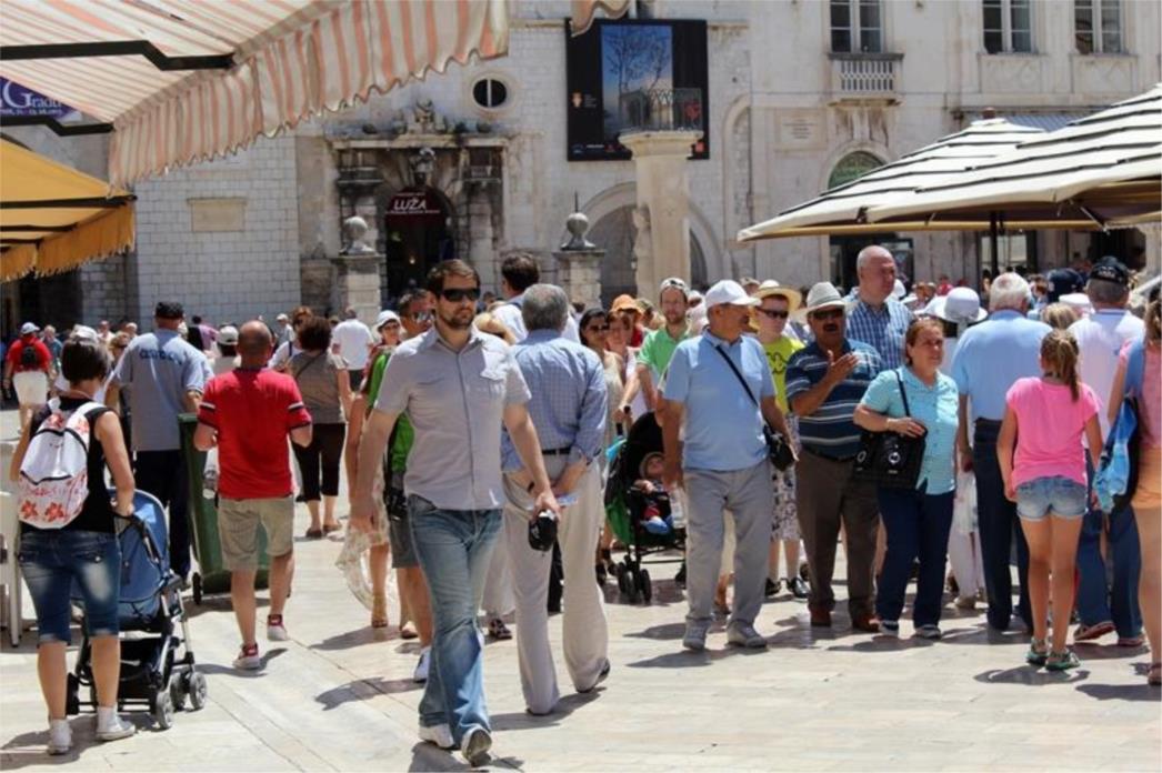 Konobarica serijom grešaka umjesto ugodne večere  servirala bezobrazluk 