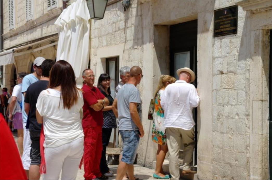 VRTOGLAVA SVOTA U PRORAČUN: Država bi legalizacijom mogla zaraditi milijarde