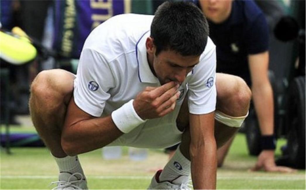 Novak pokopao grobara 'do koske'