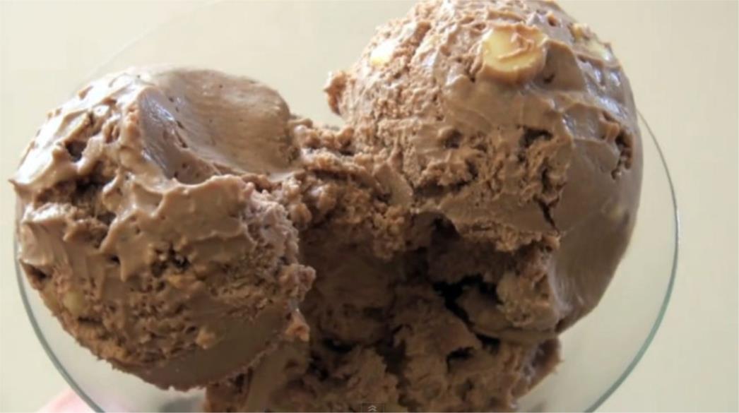 RECEPT DANA: Sladoled od nutelle