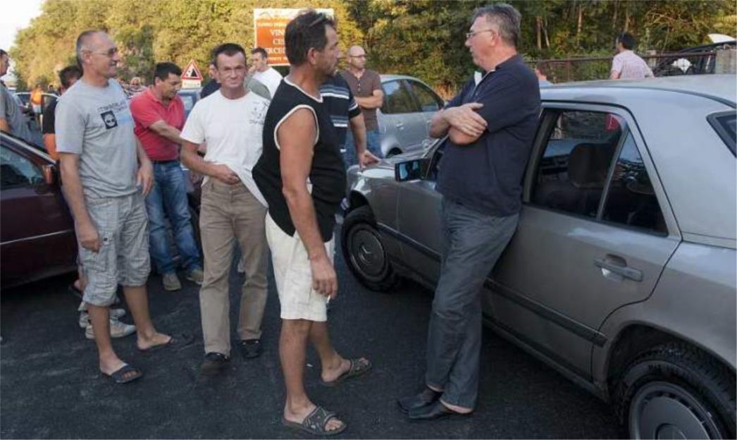 ZBOG PROSVJEDA: Kolone na autocestama, pojačan promet na graničnom prijelazu u Metkoviću