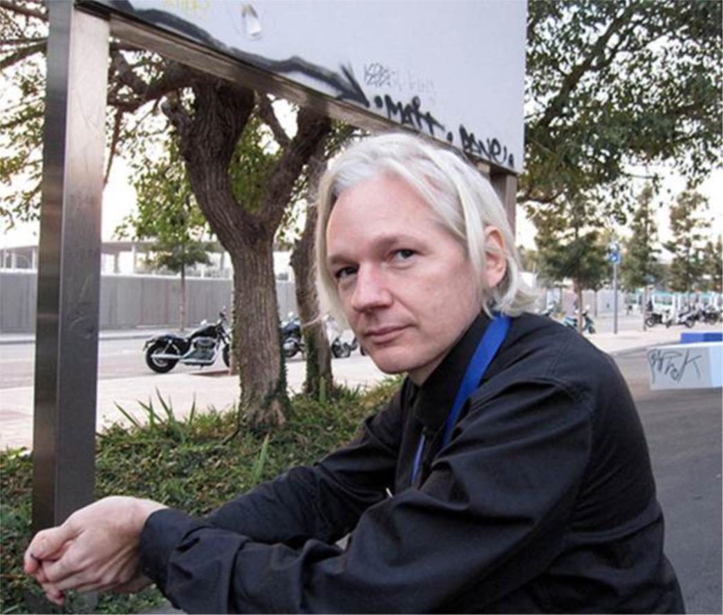  Sutra odluka o izručenju Assange-a