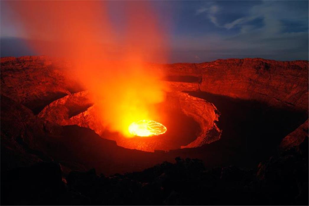FOTOGRAFIJA DANA: Lava na Myiragongu