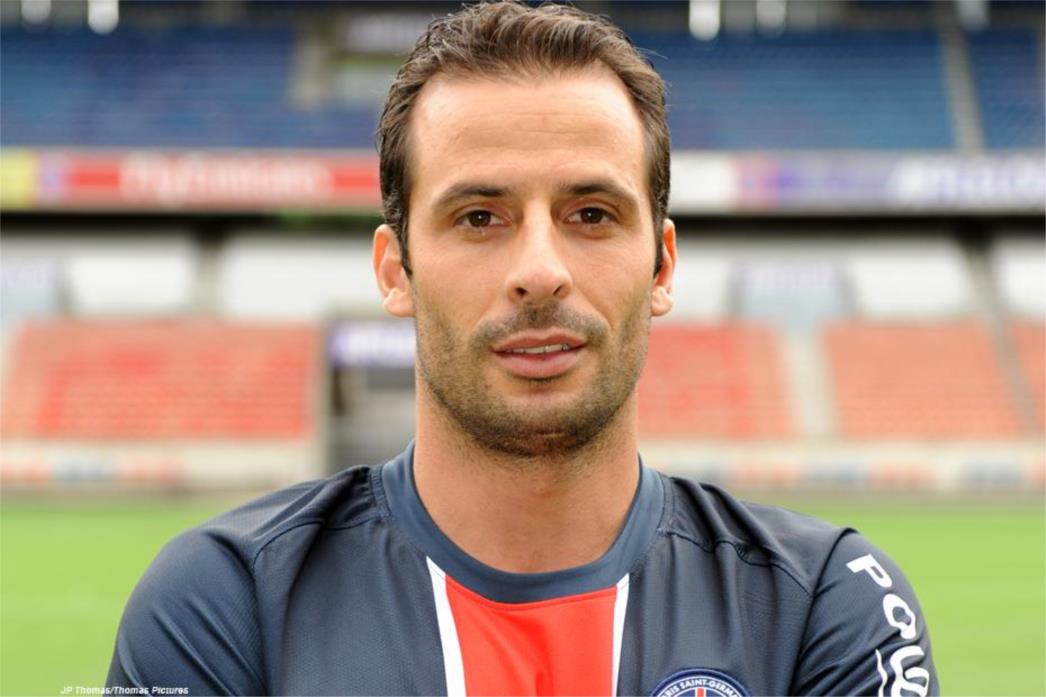 Giuly: Monaco je već nekoliko puta diskretno kontaktirao Valdesa 