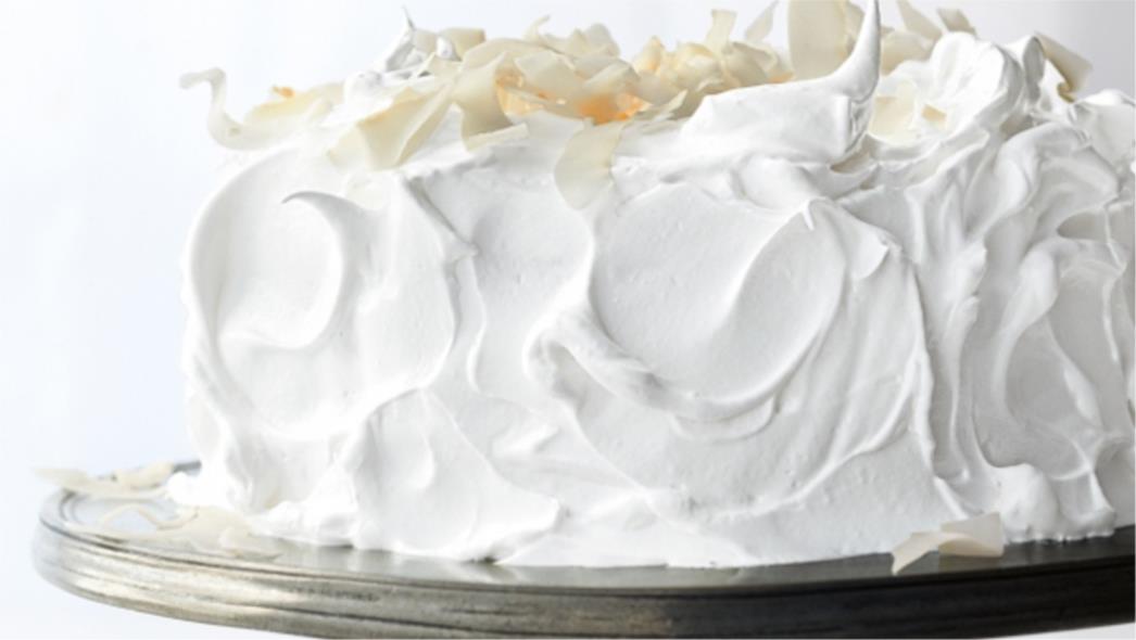 BEZ PEČENJA: Savršena Milka torta gotova za pola sata! 