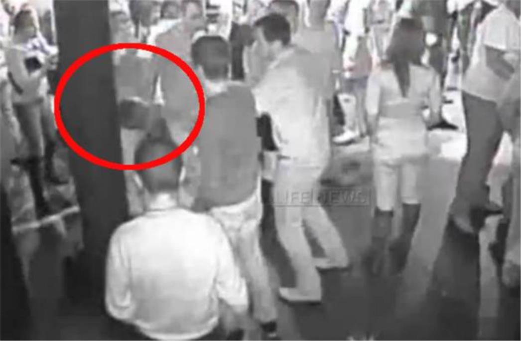 UZNEMIRUJUĆI VIDEO: Ubio ga jednim udarcem