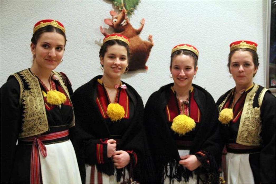 TRADICIJSKI SUHOMESNATI PROIZVODI Konavljani Vas pozivaju na edukaciju 