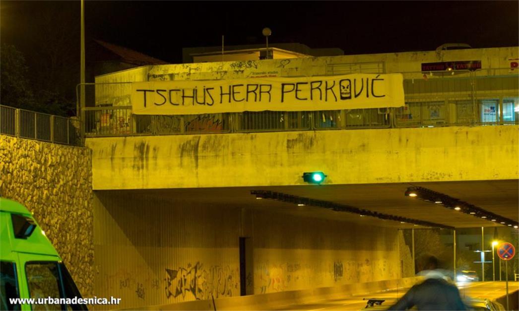  PORUKA IZ SPLITA: 'Tschus Herr Perković' (FOTO)