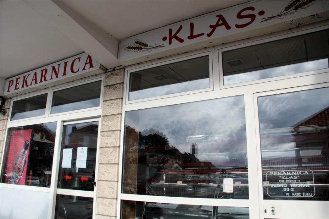 VRATILI SE LINIĆEVI U DUBROVNIK: Zapečaćena pekara Klas! (FOTO)
