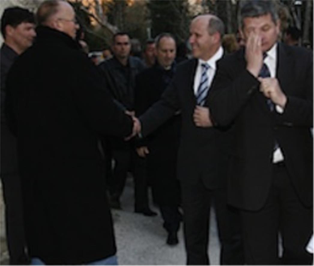  'Ovo vam je za sve grijehe'