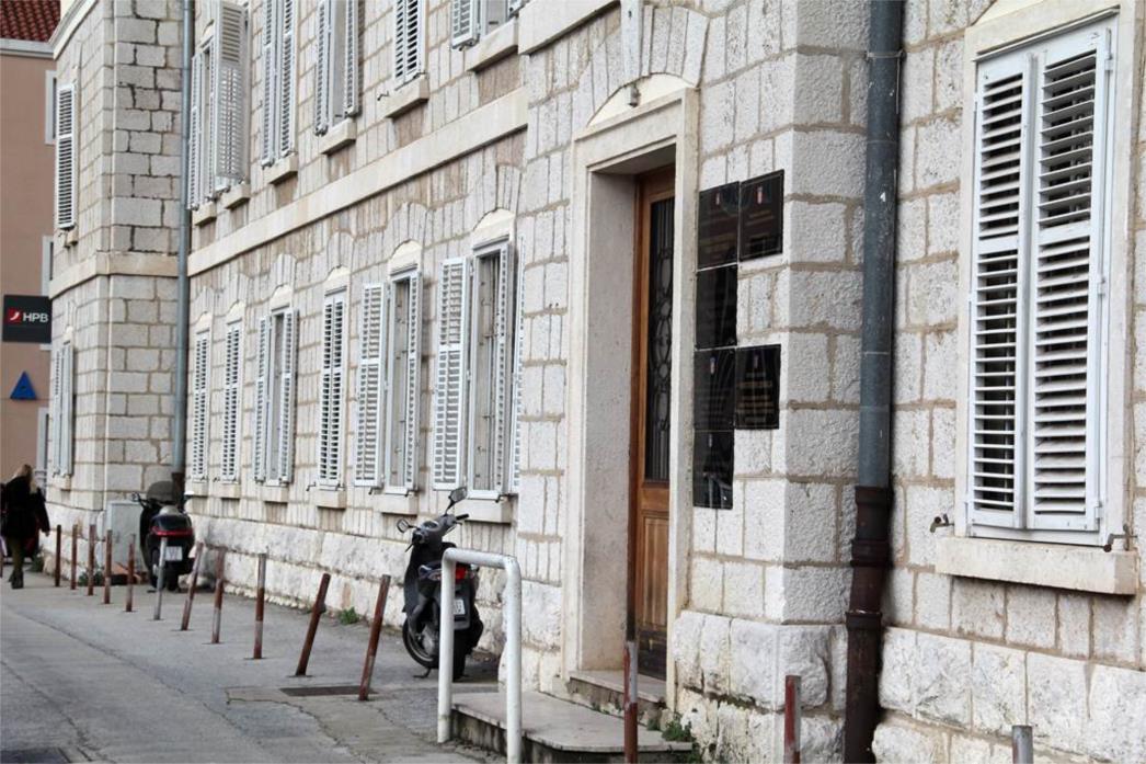 MOGU ODAHNUTI U UREDU DRŽAVNE UPRAVE: Nema otkaza, ali smanjit će se broj rukovodećih mjesta