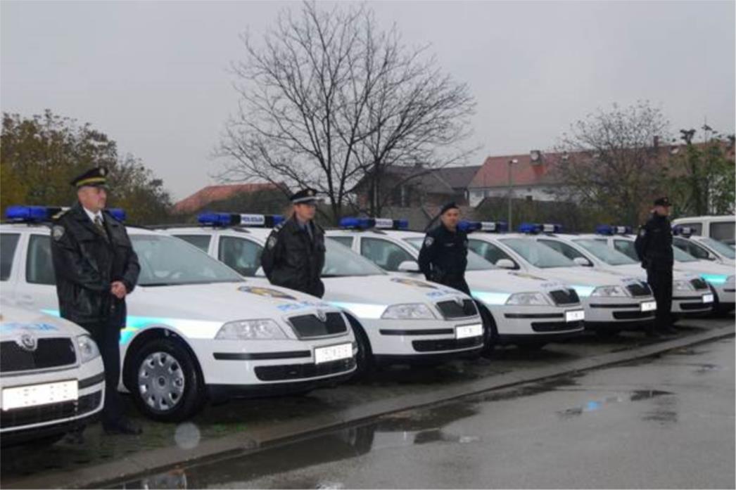 Policija bogatija za 39 novih terenskih vozila