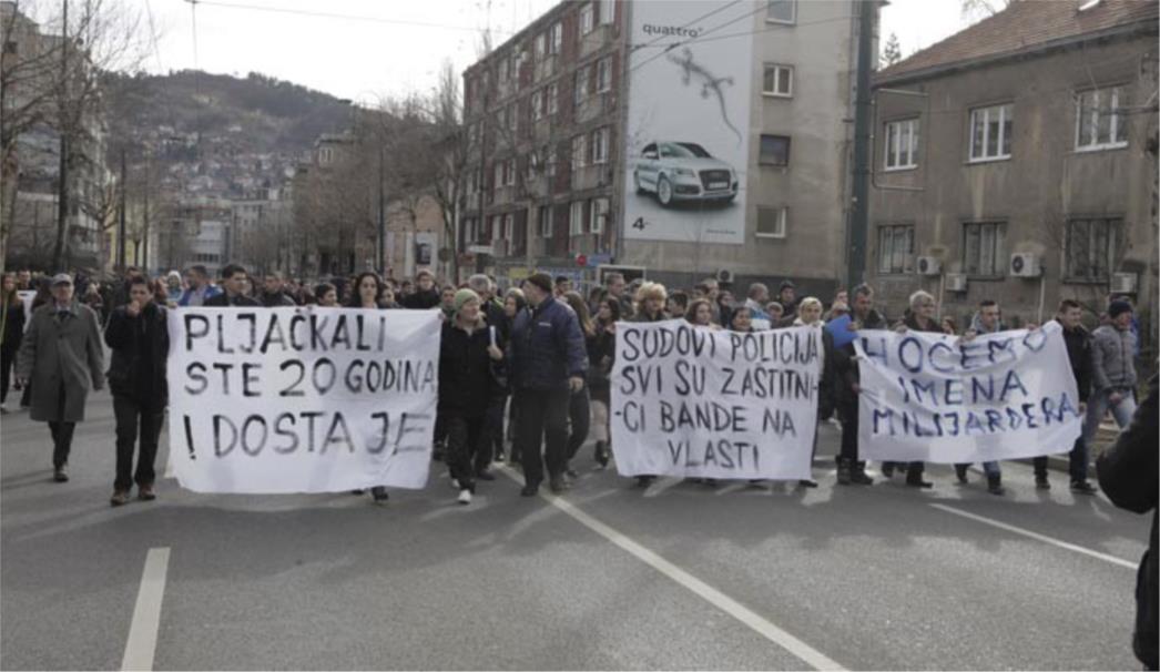 UŽIVO IZ SARAJEVA: Policija čuva zgradu Vlade, automobili gaze prosvjednike