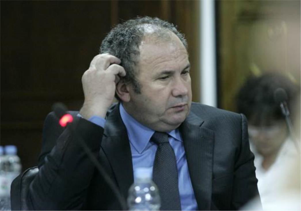  Teret sam HGS-u, jer sam atraktivan