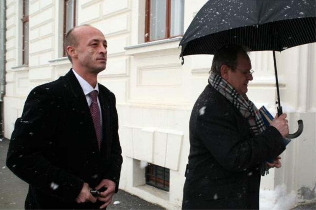  Srbija sad treba odustati