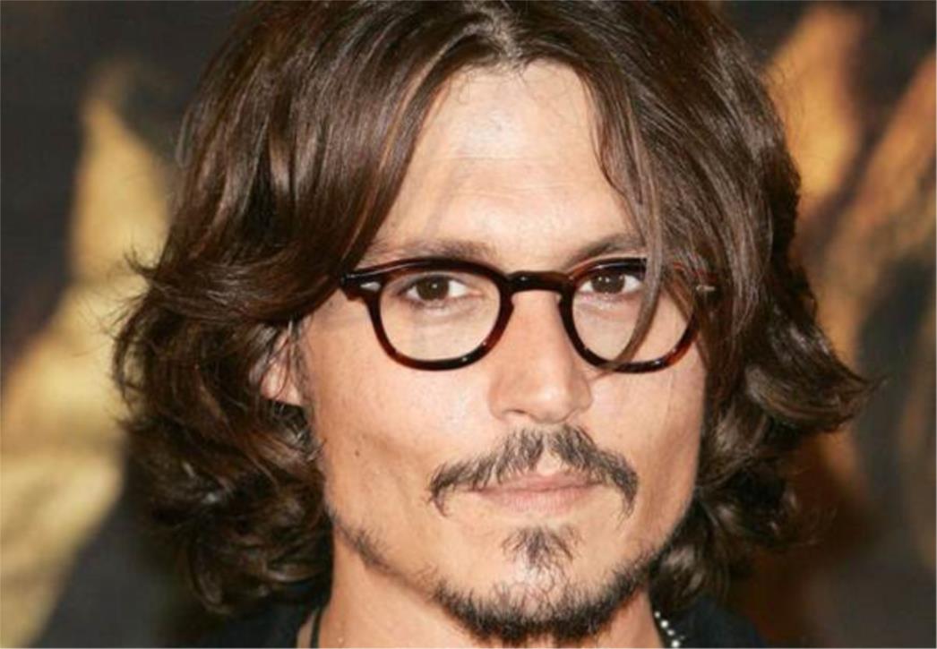 Johnny Depp namjerava snimiti duet s Justinom Bieberom?