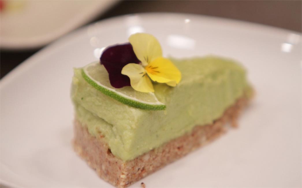 TORTA OD LIMETE: Vrhunski desert za koji vam ne treba pećnica