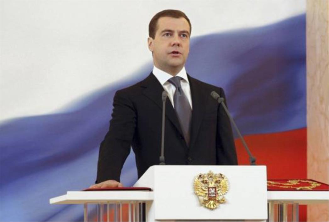  Medvedev počeo 'sječu' zbog Domodedova?