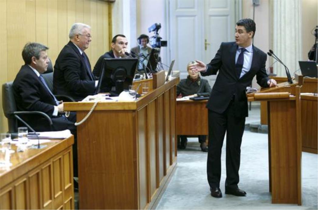  Neka Kosor odmah dođe u Sabor, Hebrang: Ne može, zauzeta je