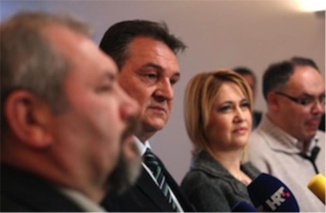  Sramotna je petodnevna šutnja Jadranke Kosor