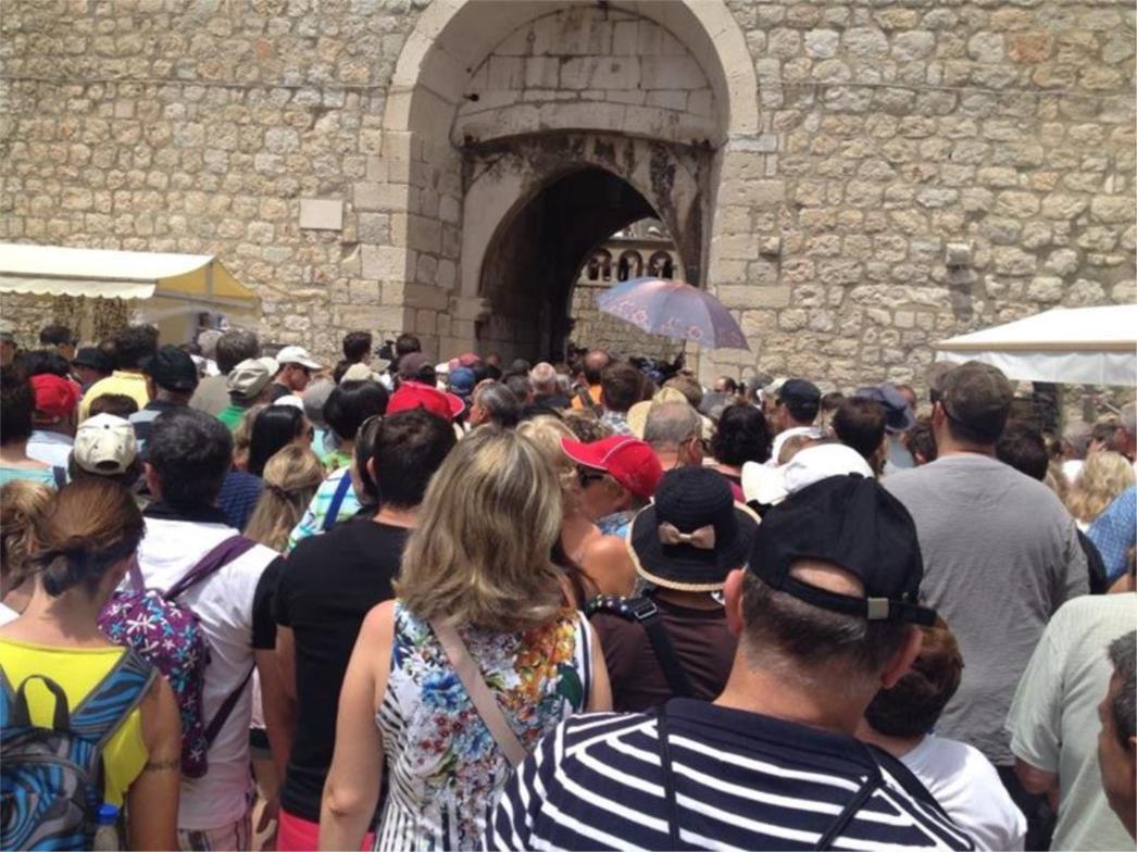 'DUŠA NA DUŠI': Što sve Dubrovnik može izdržati... (FOTO)
