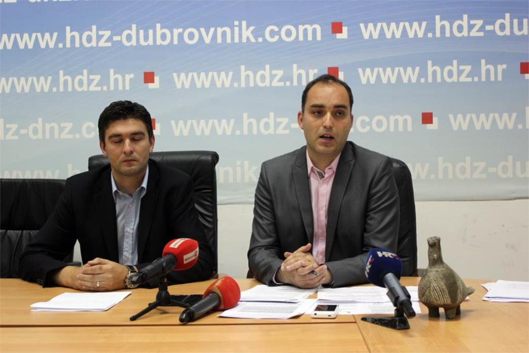 HDZ VRLO JASAN: Ako Dujmović ne zna raditi, ima i za to rješenje, a Mirić je kriv za ovaj kaos!