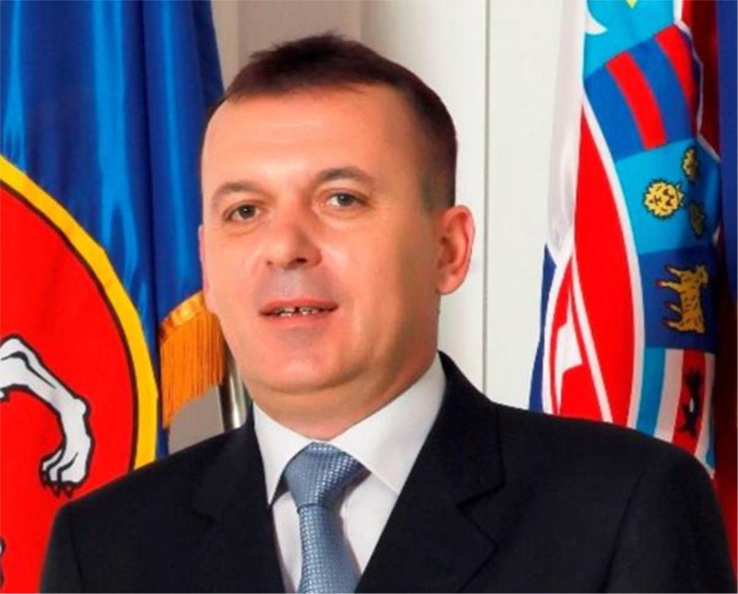 Kćer gospićkog gradonačelnika pokradena na vjenčanju, među uzvanicima i Milinović